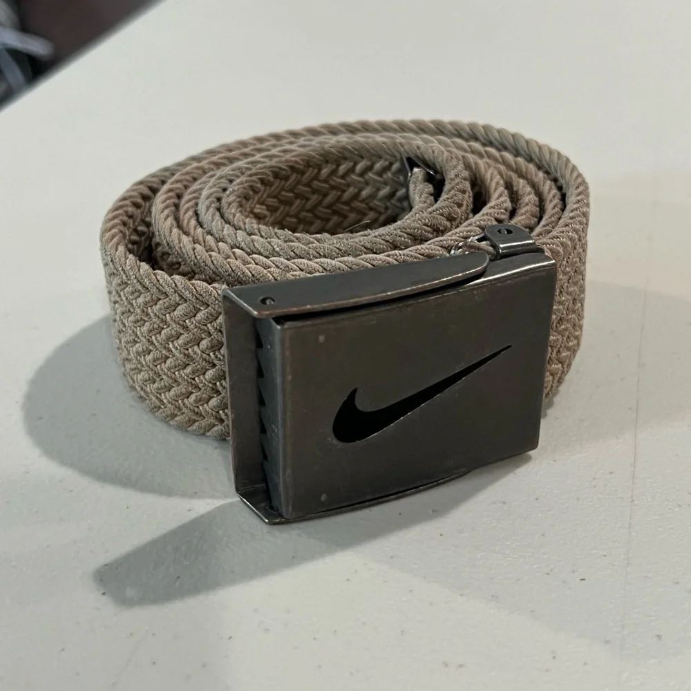 Nike Golf Braided Textured Golf Belt Buckle Country Club Size Large (36W)